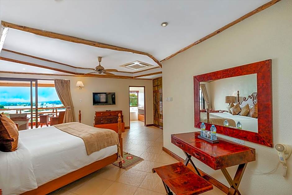 Chobe Safari Lodge-East Africa Uganda