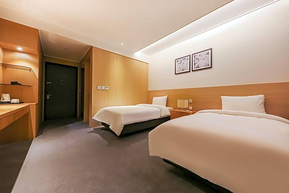 Sejong City Osong Hotel