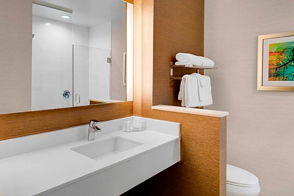 Fairfield Inn & Suites by Marriott Bakersfield North/Airport