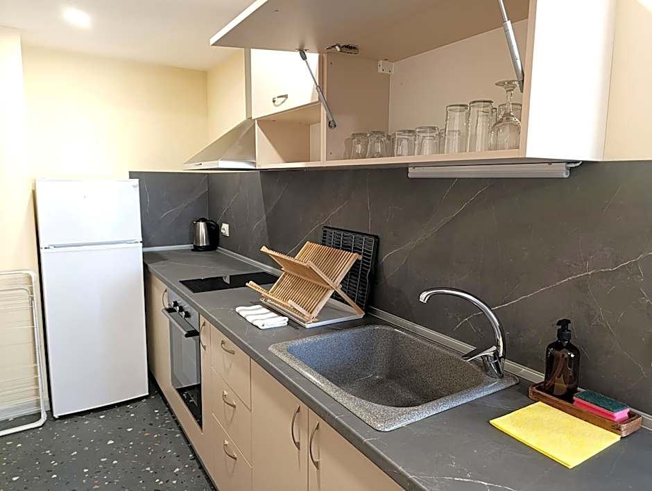 Lime House, Kyustendil