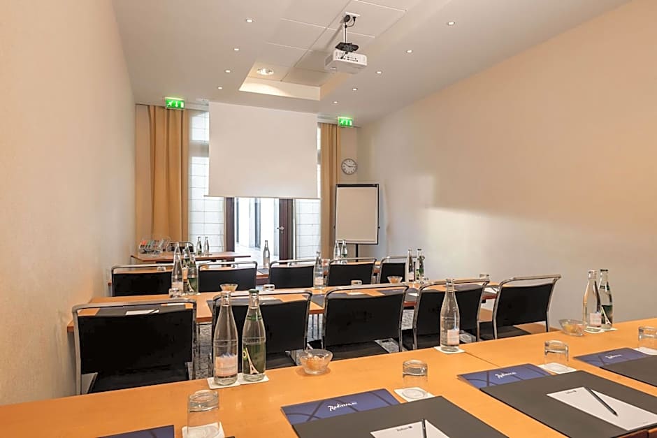 Radisson Blu Hotel at Disneyland Paris