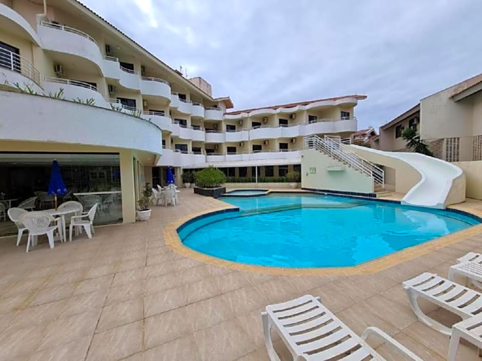 Lindo apartamento na praia brava