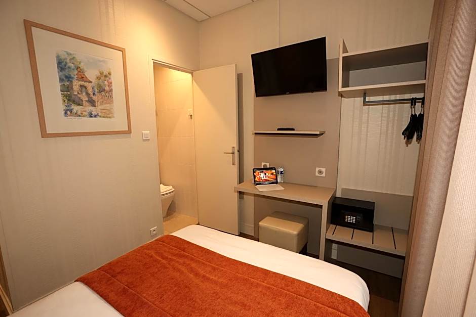 Hotel Des Trois Gares