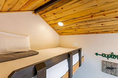 Double Room with Shared Bathroom