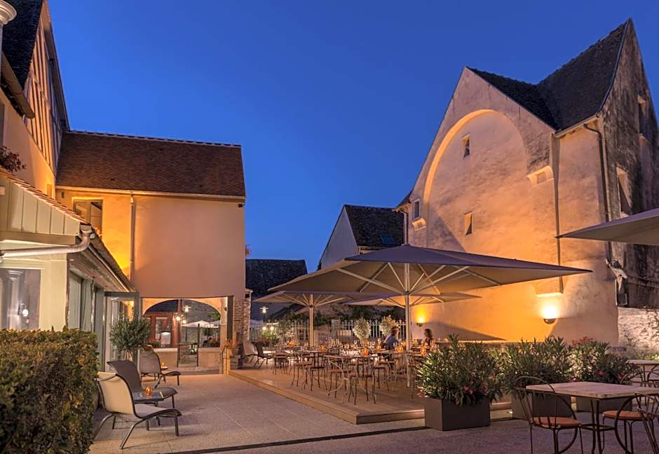 Hotel Aux Vieux Remparts, The Originals Relais (Relais du Silence)