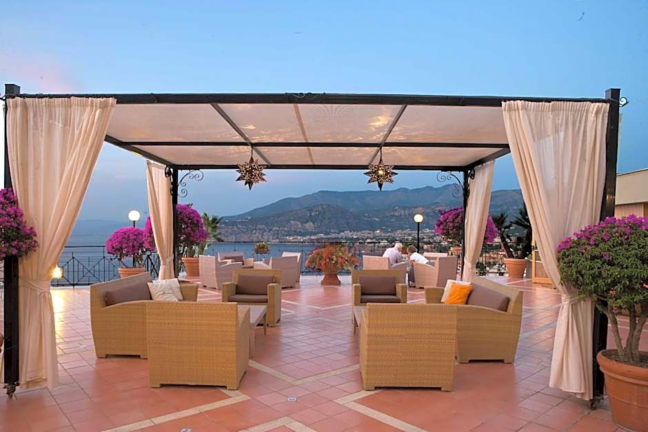 Hotel Bristol