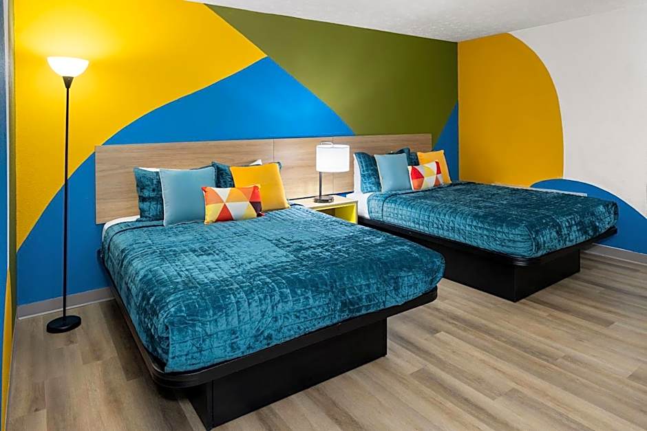 Days Inn By Wyndham Pigeon Forge South