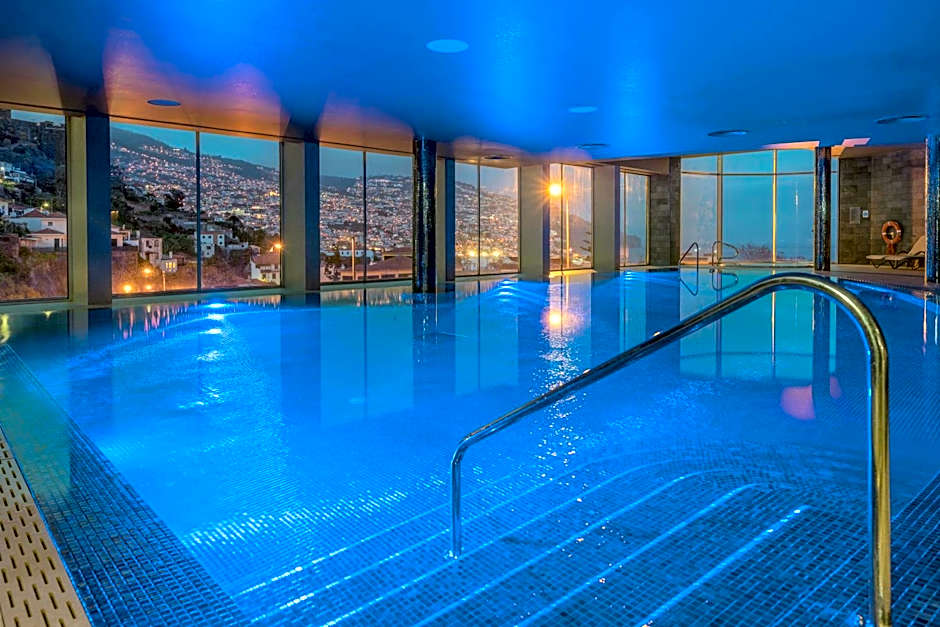 The Views Baia - Adults Only