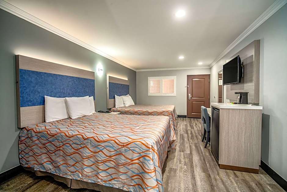 Travelodge Inn & Suites by Wyndham Bell Los Angeles Area