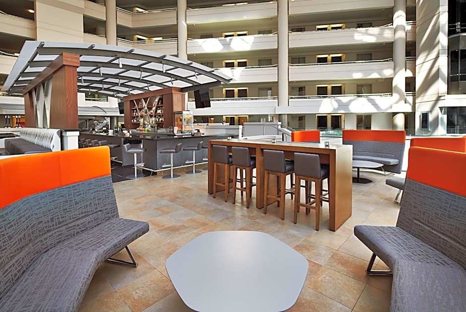 Embassy Suites by Hilton Washington DC Chevy Chase Pavilion