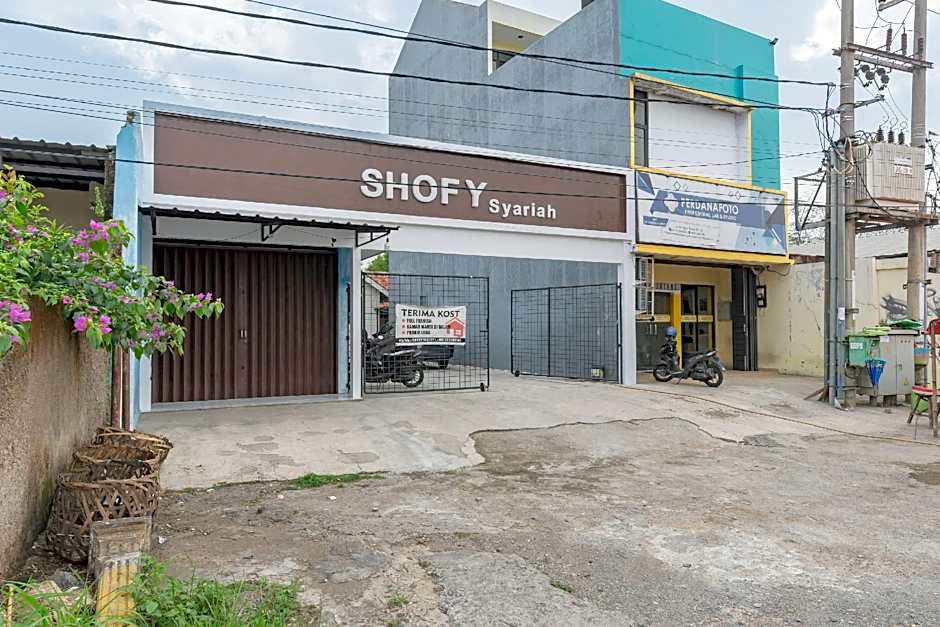 RedDoorz Syariah near Alun Alun Palimanan