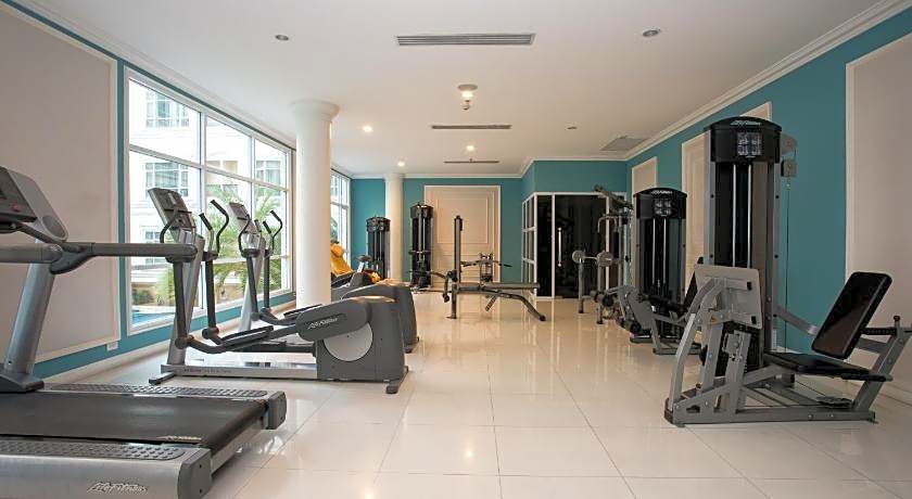 Hope Land Hotel  Sukhumvit 46/1