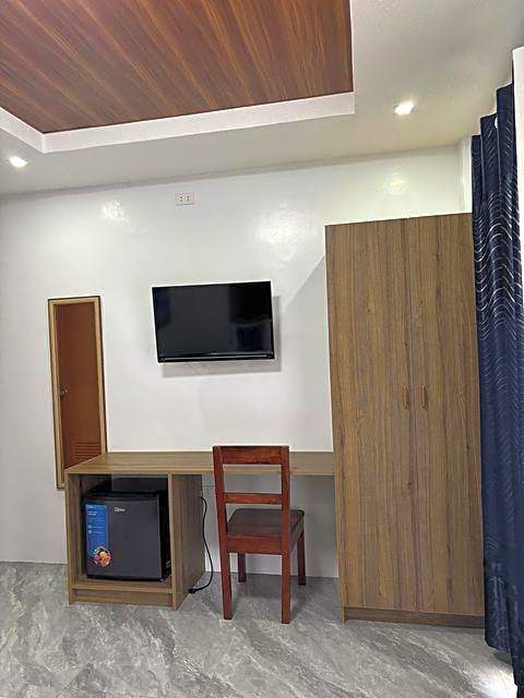 Alona Grove Tourist Inn