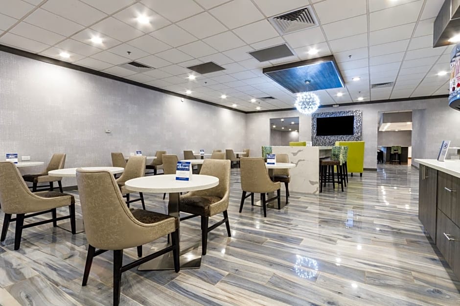 Best Western Plus Executive Residency Denver-Central Park Hotel