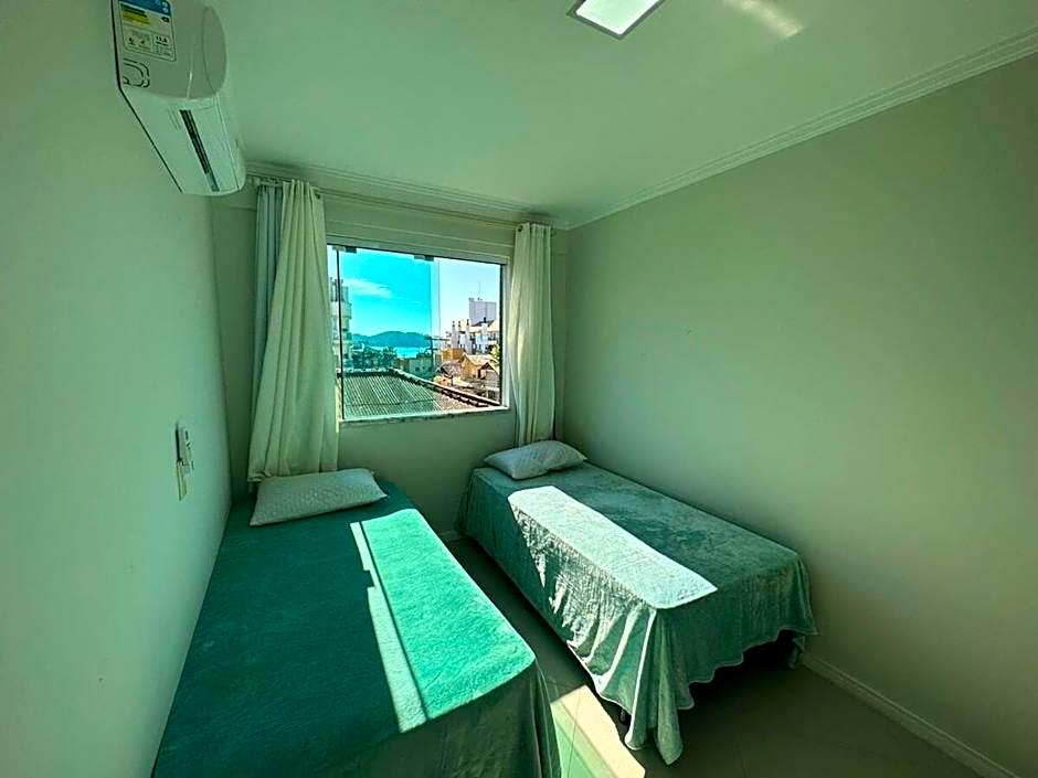 A56 - Alameda Verde - Apto 102 - Centro de Bombinhas