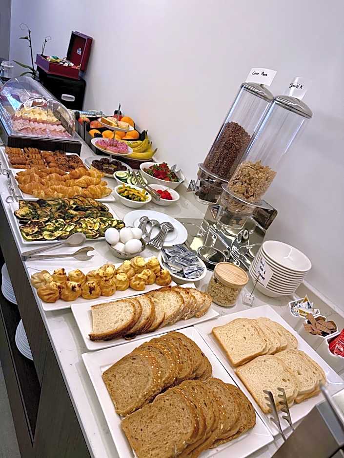 Blu Waters Boutique Hotel