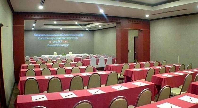Royal Diamond Hotel