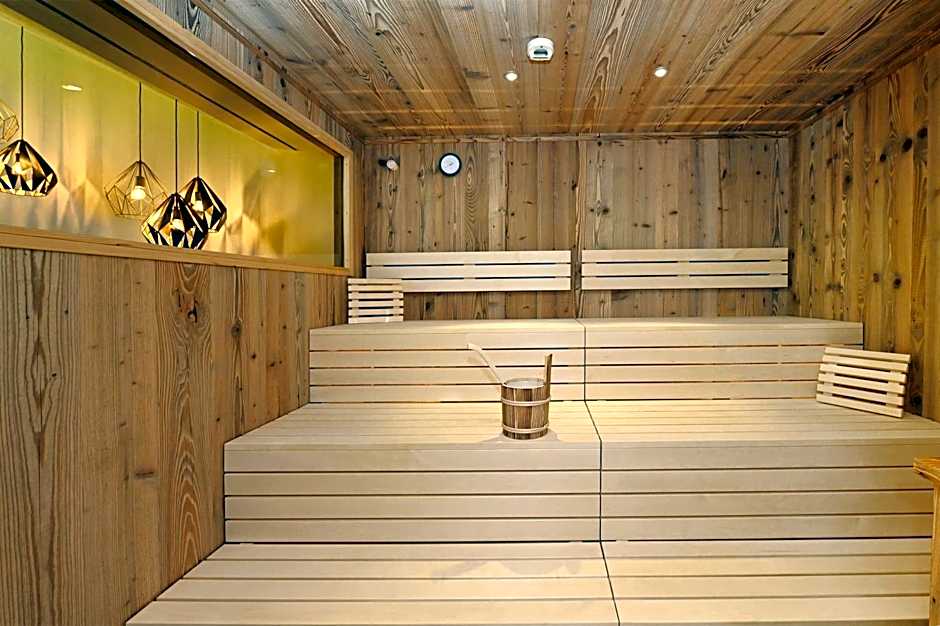 Gasthaus & Pension Alphorn