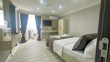 La Mer Old City Hotel 