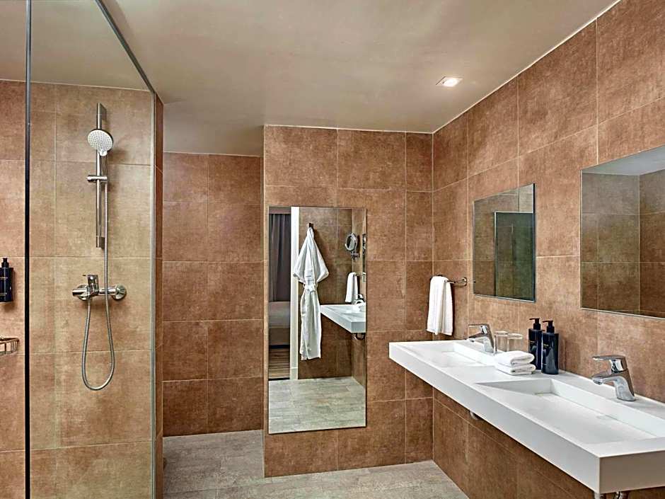 Movenpick Hotel Mactan Island Cebu