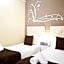 Petit Hotel