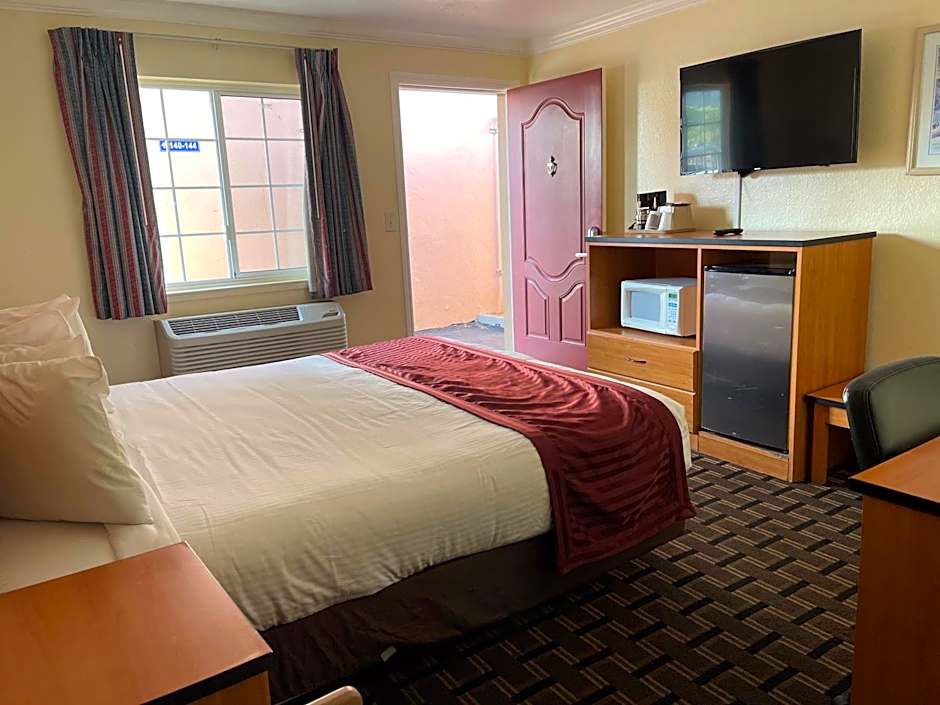 Riverside Inn & Suites Santa Cruz