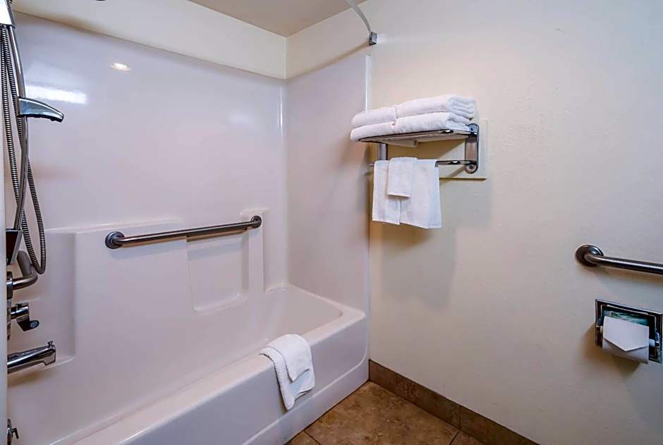 Quality Inn & Suites Coeur D'Alene