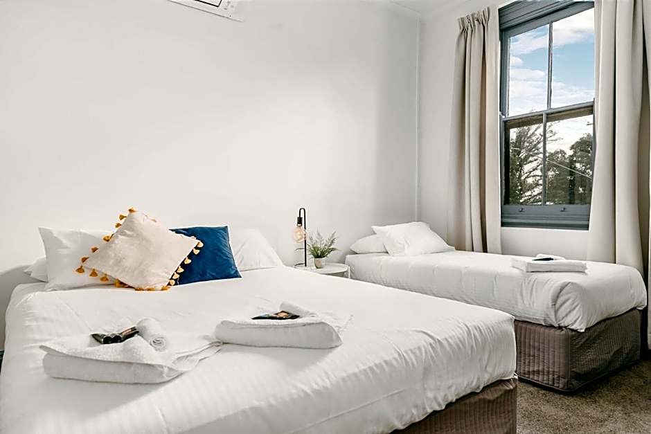 The Victoria Hotel Bathurst