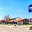 AmericInn by Wyndham Crookston U of M Crookston