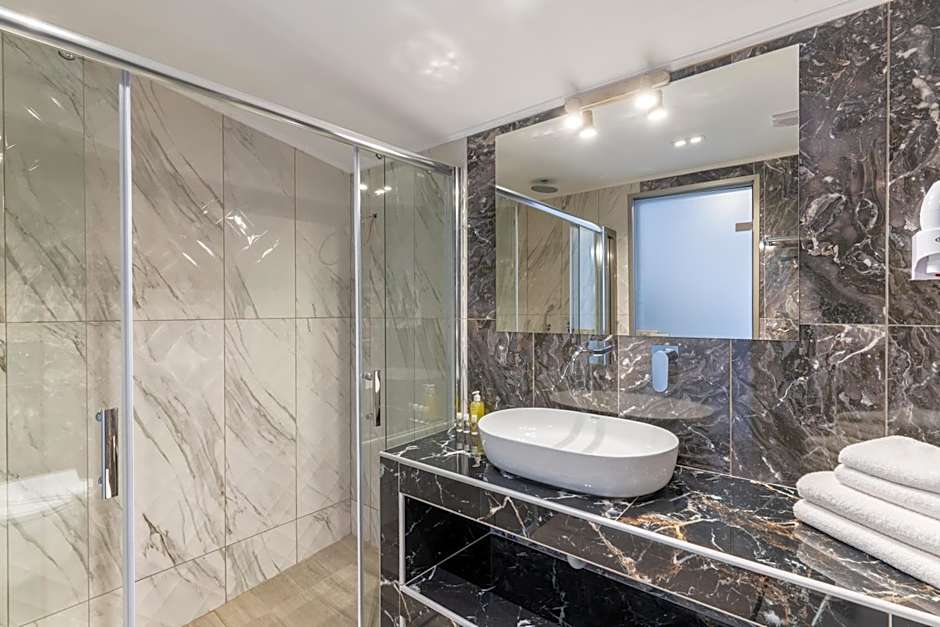 Mandala Seafront Suites