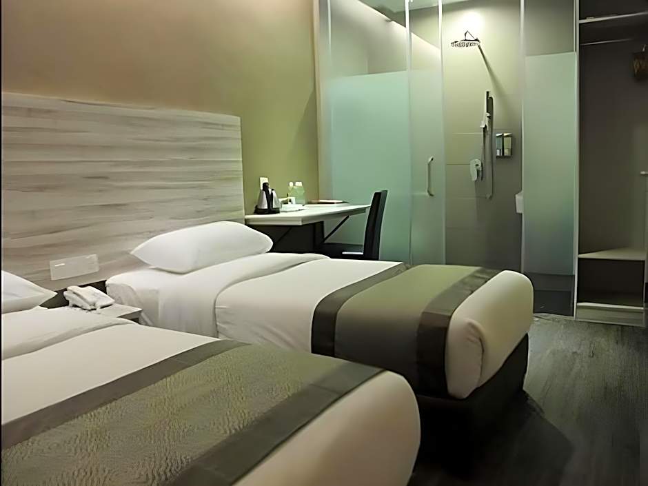 Hotel Austin Paradise - Taman Pulai Utama