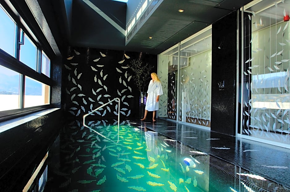 Elounda Beach Hotel & Villas, a Member of the Leading Hotels of the Wo