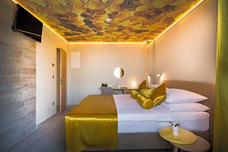 Deluxe Family room sea view, balcony with jacuzzi