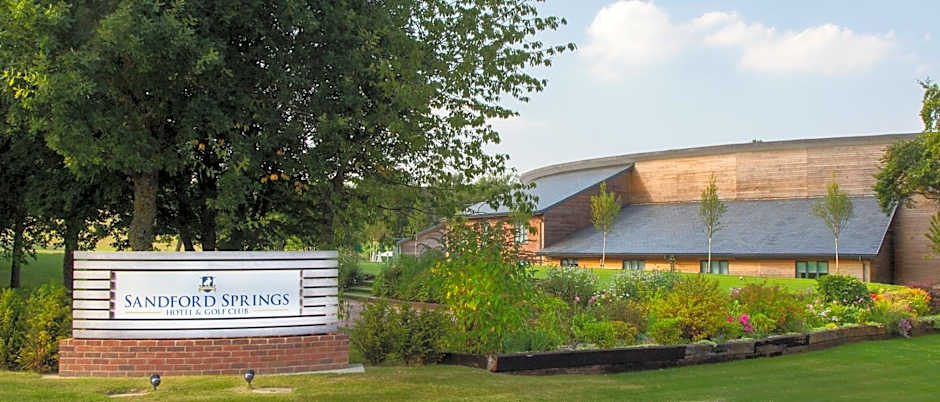 Sandford Springs Hotel and Golf Club