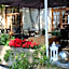 Hôtel et Restaurant Le Manoir - Echangeur A7-A9 - 24h-24h