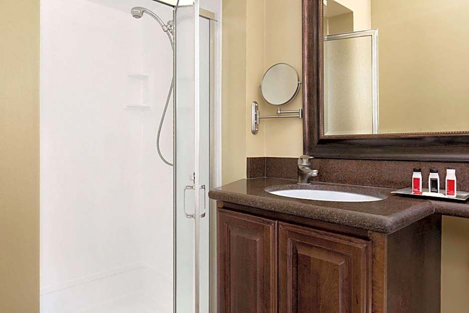 Travelodge by Wyndham Presidio San Francisco