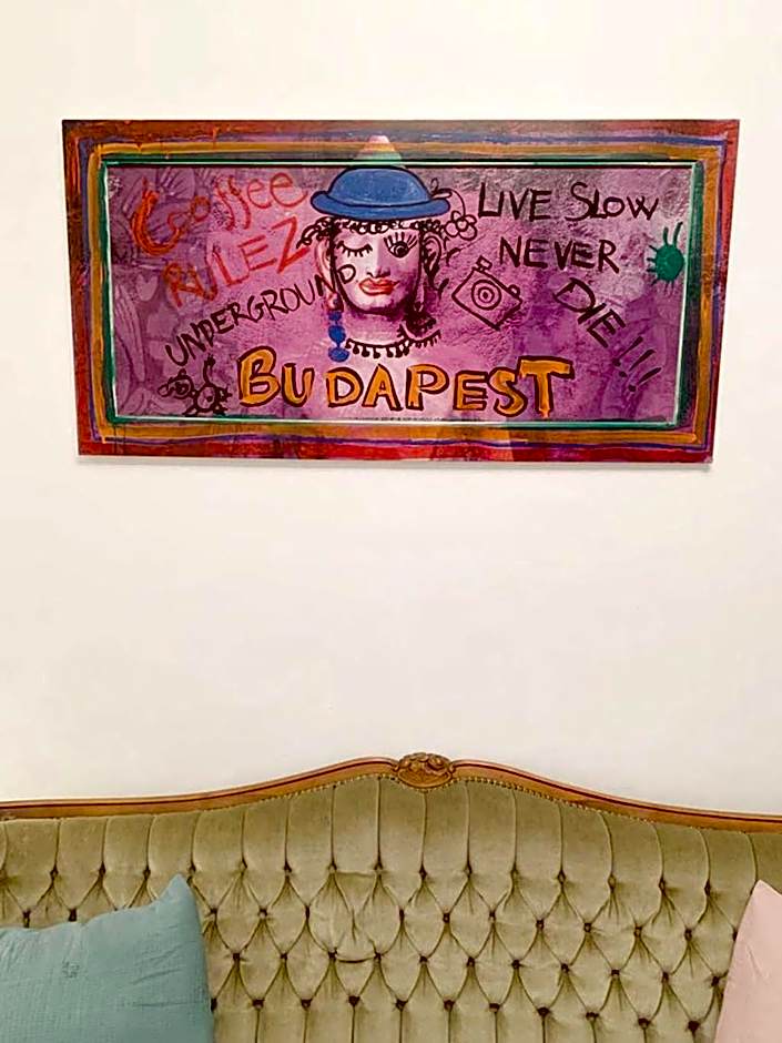 Cargo Rooms and Apartment