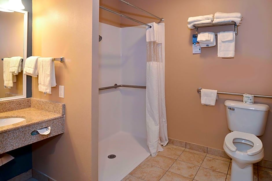 Wingate by Wyndham Beaver I-15