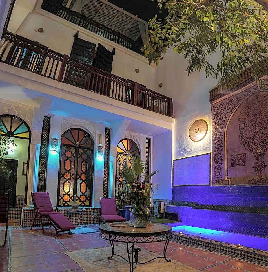 Riad 58 Blu