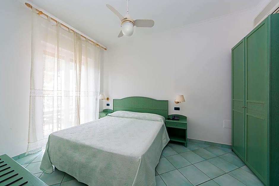 La Residenza Aparthotel