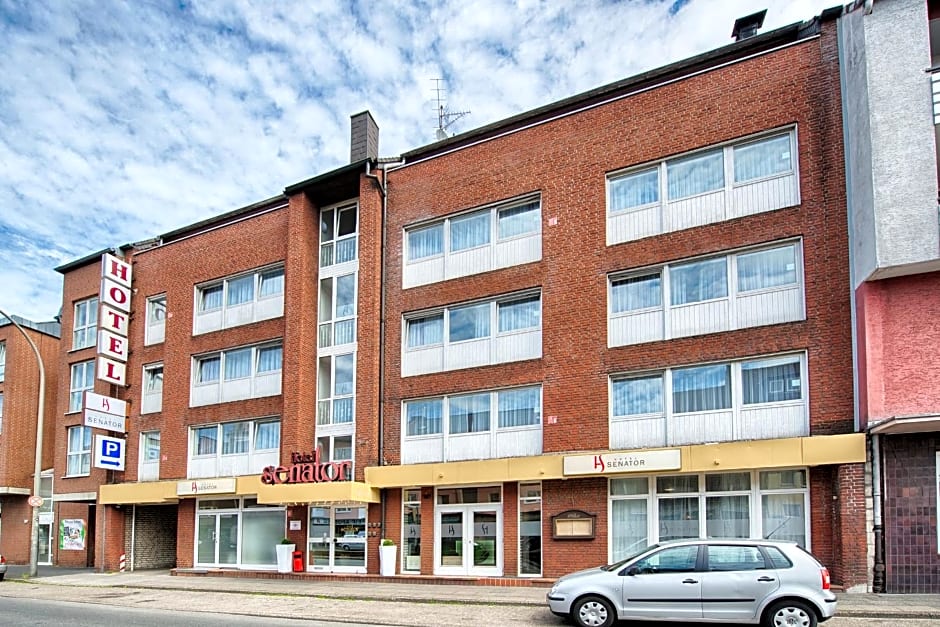Hotel Senator