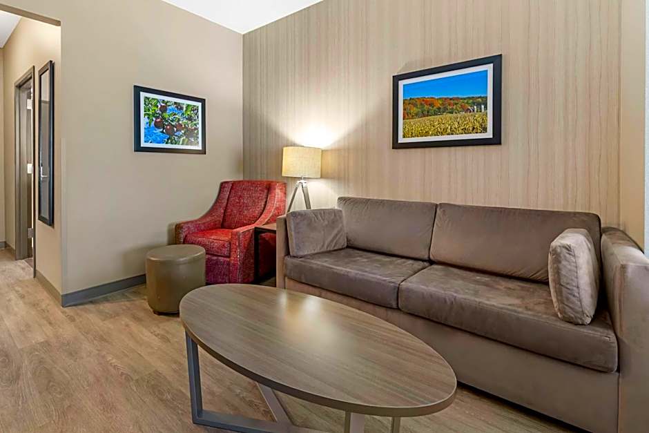 Best Western Plus LaCrescent / LaCrosse