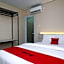 RedDoorz Plus near RS JIH Solo