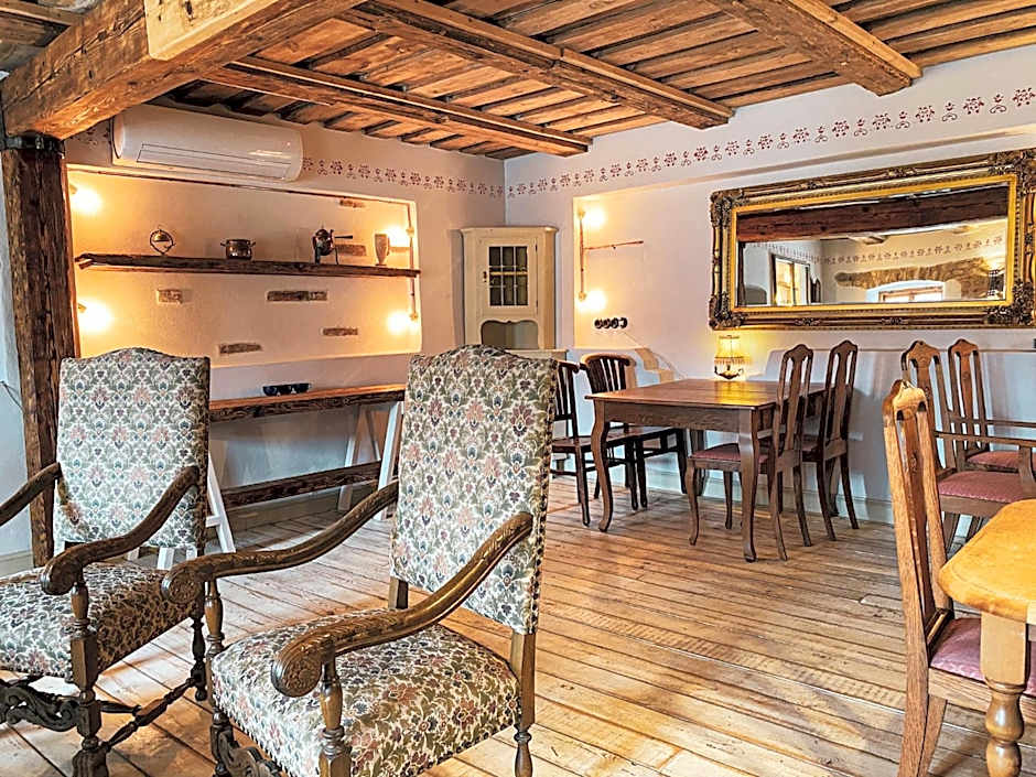 SĪMANIS Boutique Hotel