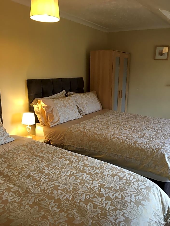 The Townhouse B and B free continental breakfast included