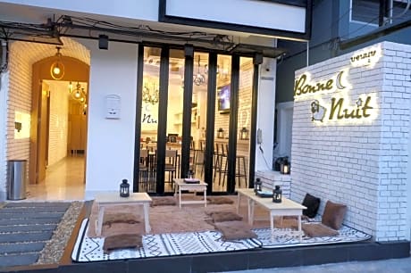 Bonne Nuit Hotel, Hua Hin