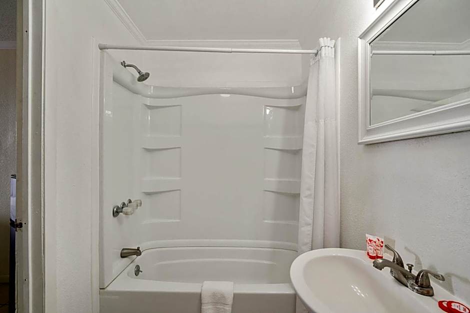 OYO Hotel Rockport- Bay View