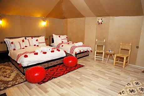 Triple Room with Private Bathroom