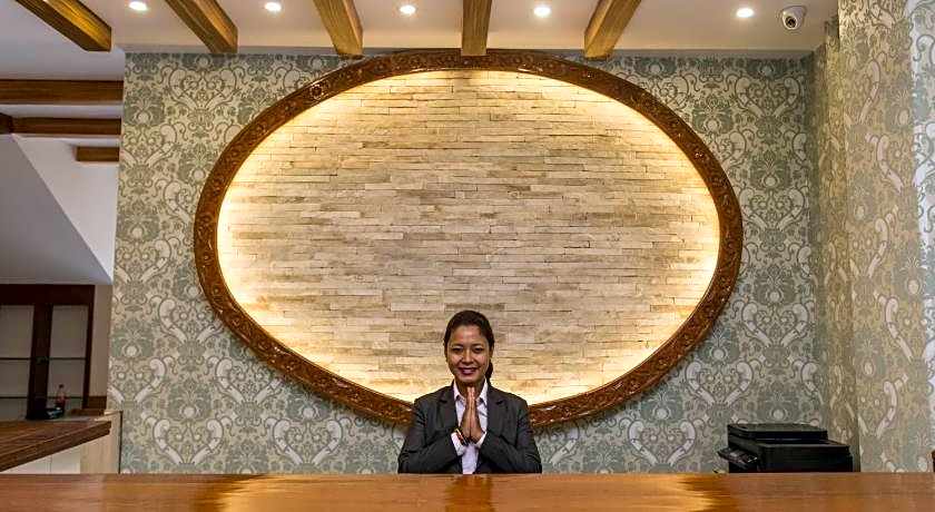 Hotel White Pearl