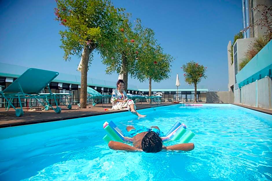 Bossa Nova Beirut Hotel